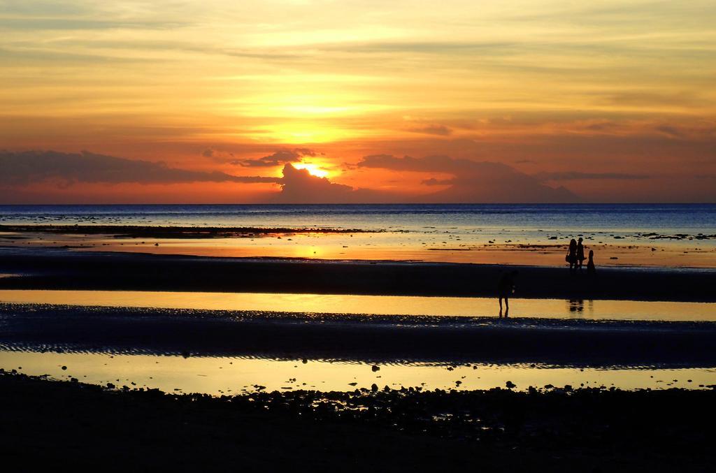 New Adirama Beach Hotel โลวินา ภายนอก รูปภาพ